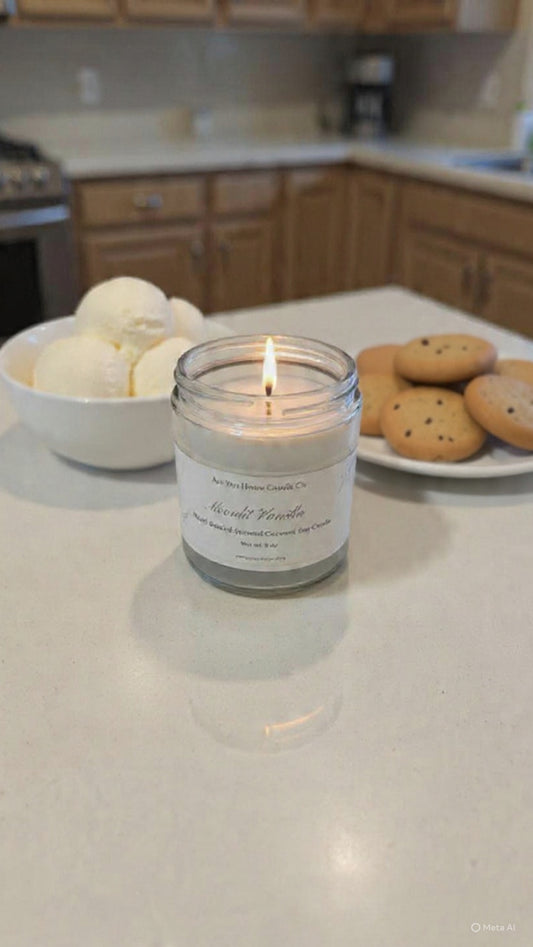 8oz Moonlit Vanilla Scented Candle 🌕🌙
