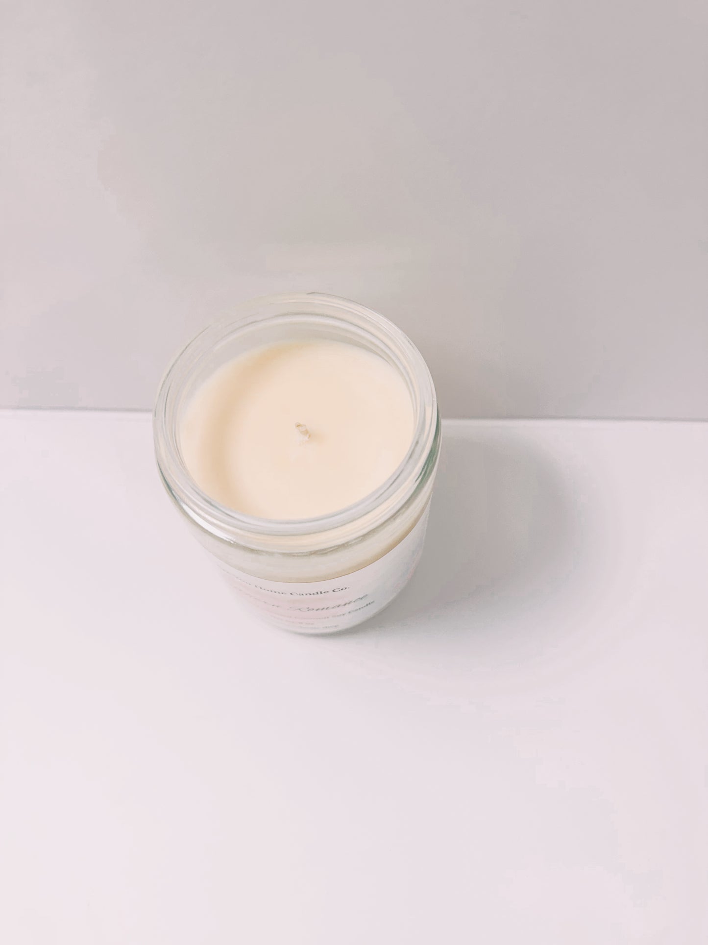 8oz Southern Romance Scented Candle 🌺🌸