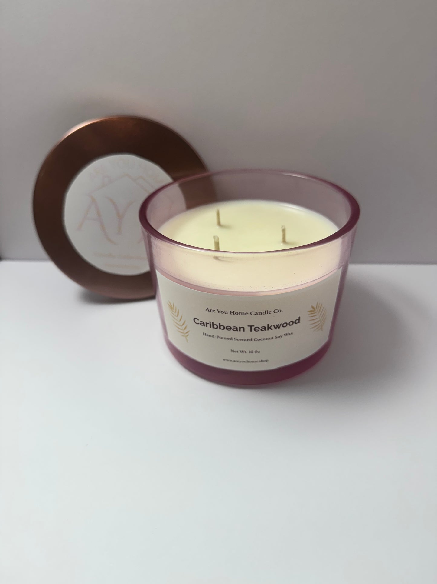 16oz Caribbean Teakwood Scented Candle 🪾🍃